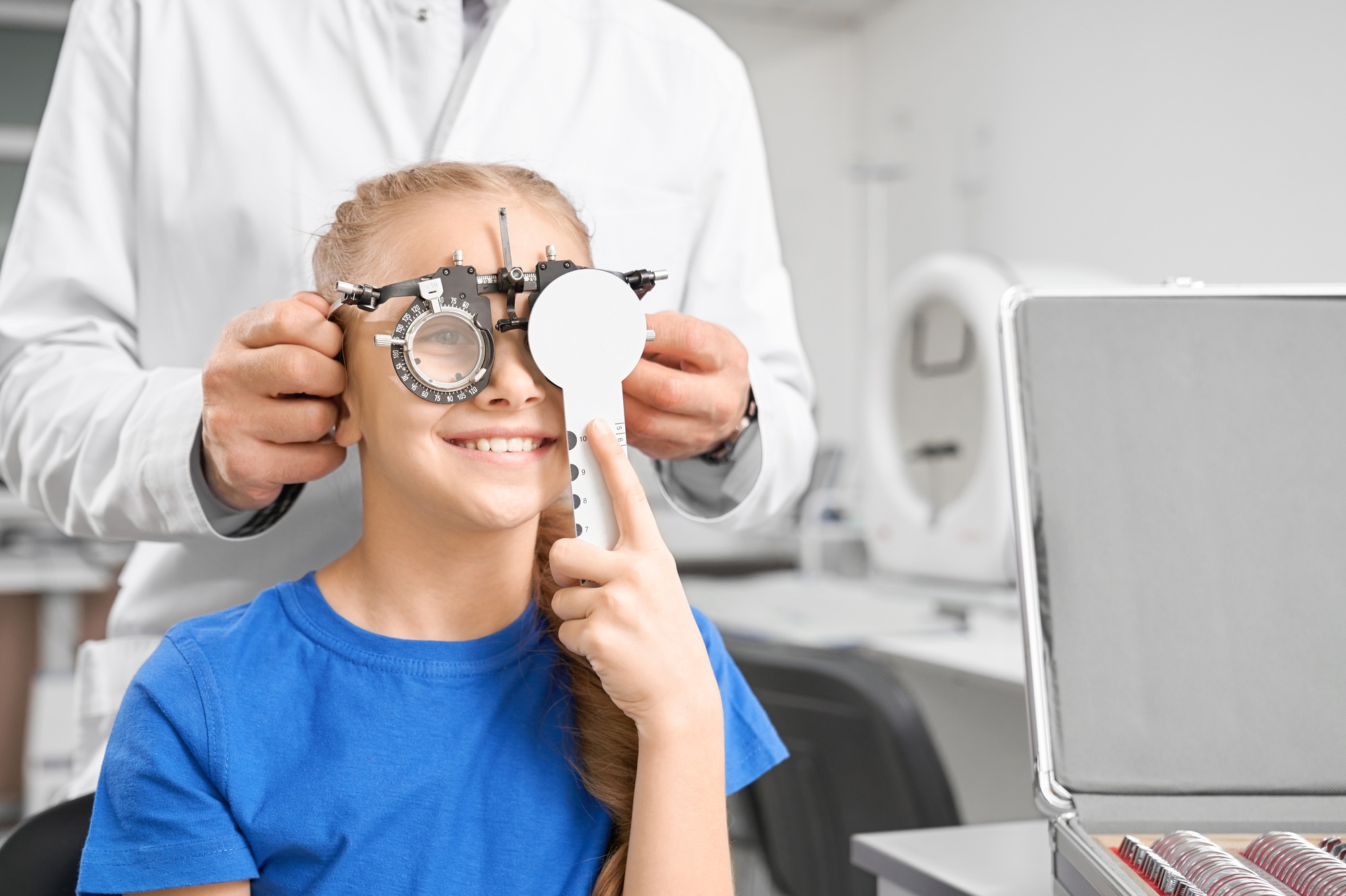 visita oculistica adolescenti